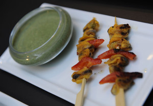 brochettes-de-moules-veloute-de-legumes-de-patricia_large